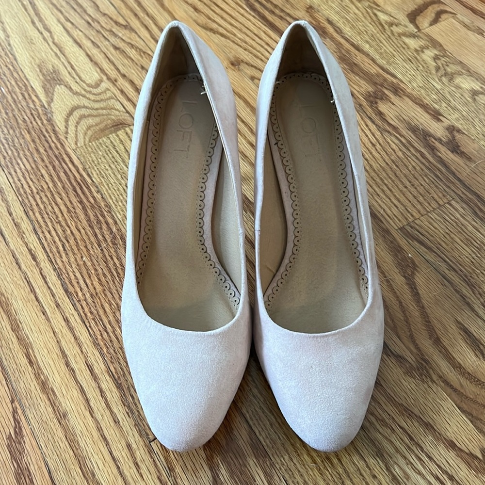 Loft 2 inch heel, blush, suede